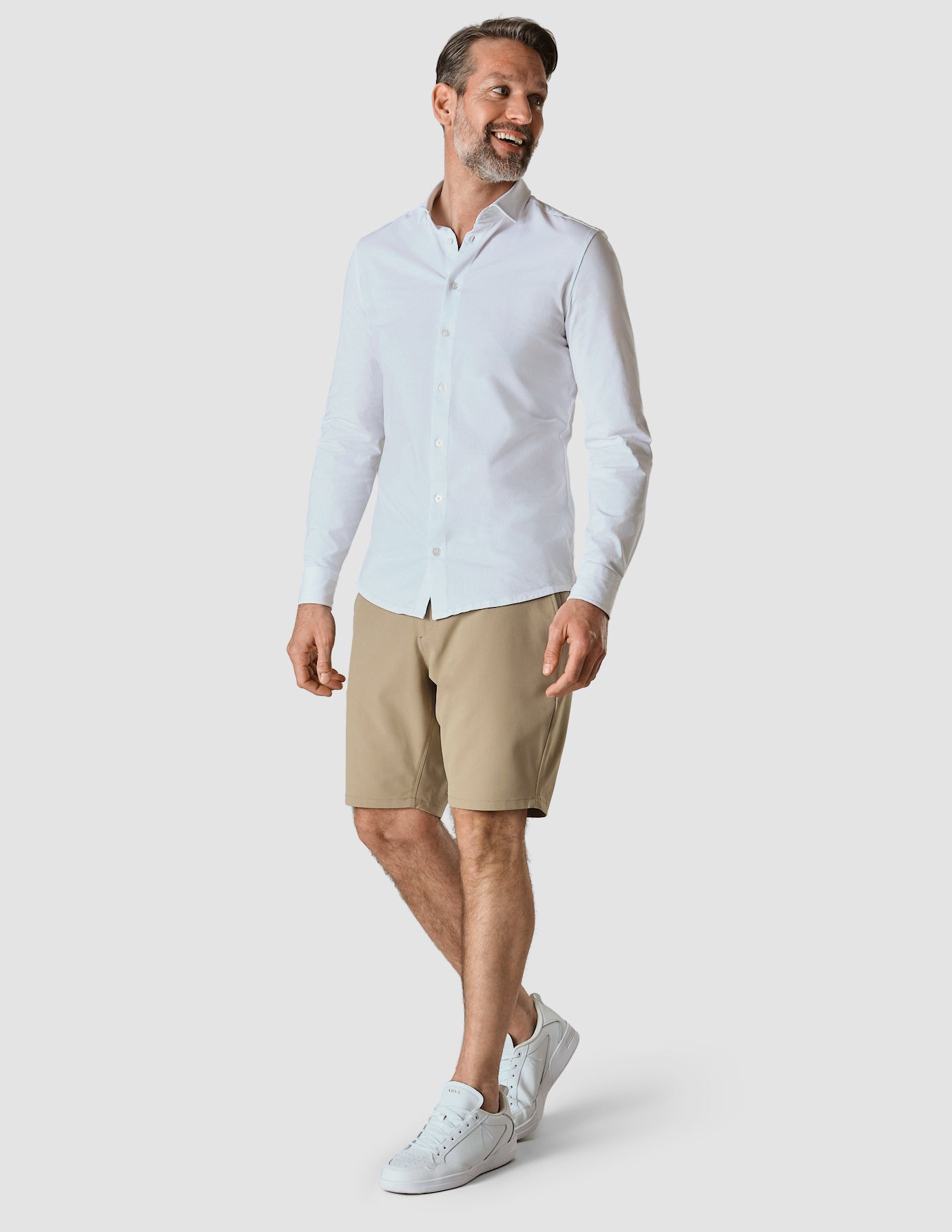 Essential Shorts Khaki